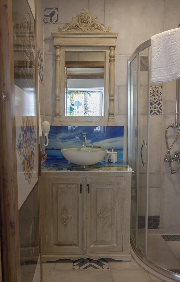 Dalyan Butik Otel Hayat Bahcesi Ayvalik Exterior foto