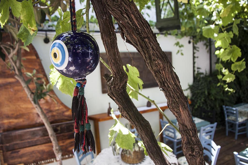 Dalyan Butik Otel Hayat Bahcesi Ayvalik Exterior foto