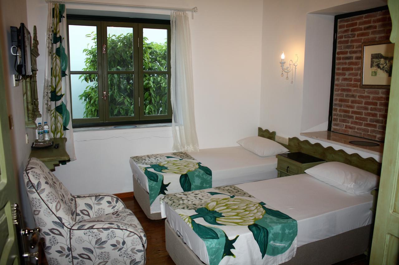 Dalyan Butik Otel Hayat Bahcesi Ayvalik Exterior foto